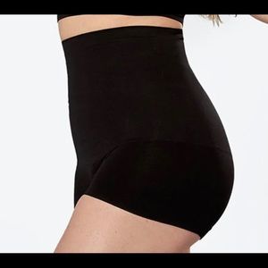 EMPETUA size XL solid black color